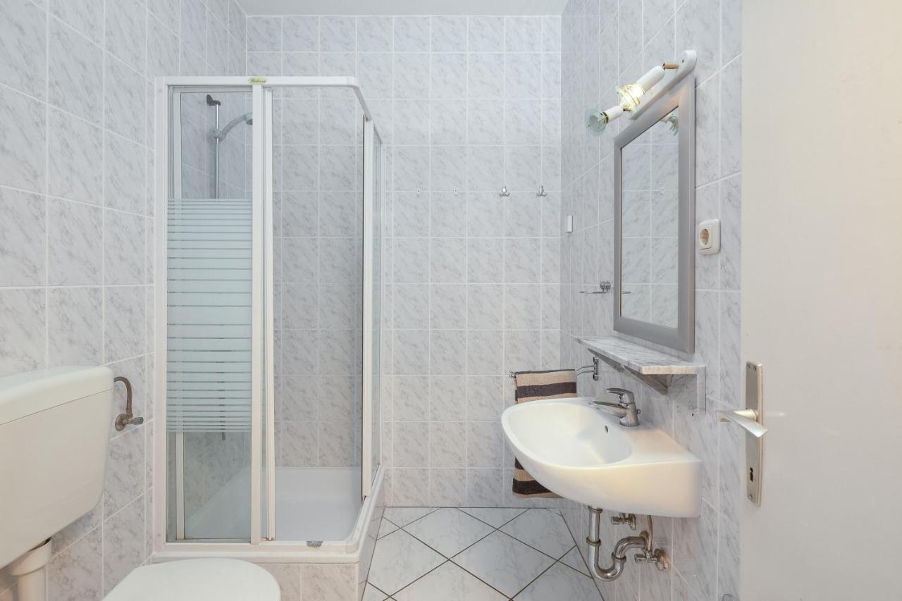 Germania Rooms & Apartments Celina Chambre photo